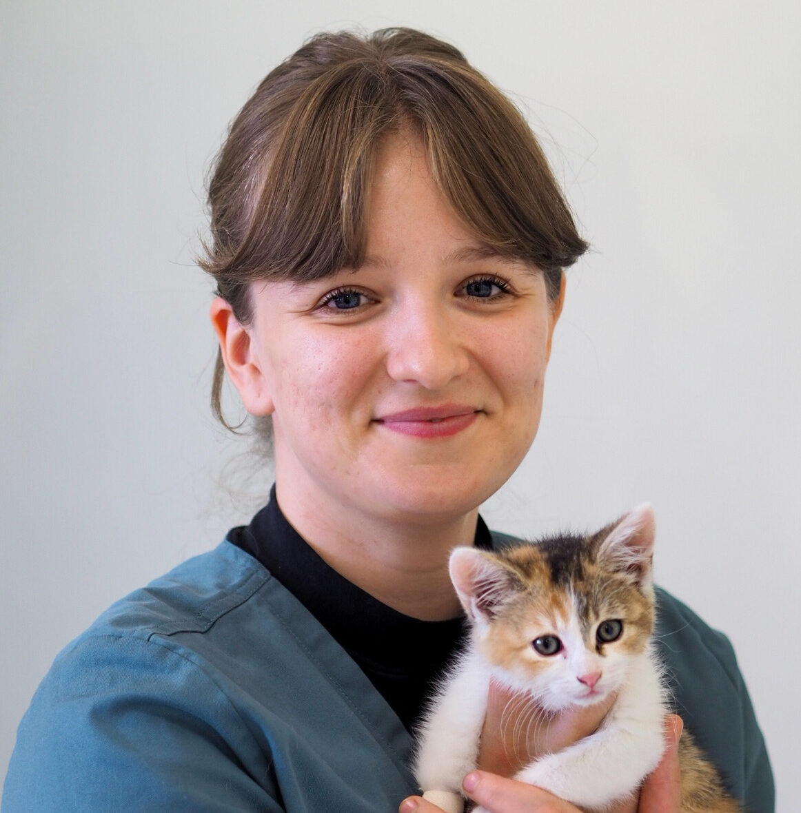 Portraitbild der TFA Azubine Liah Tarinowski